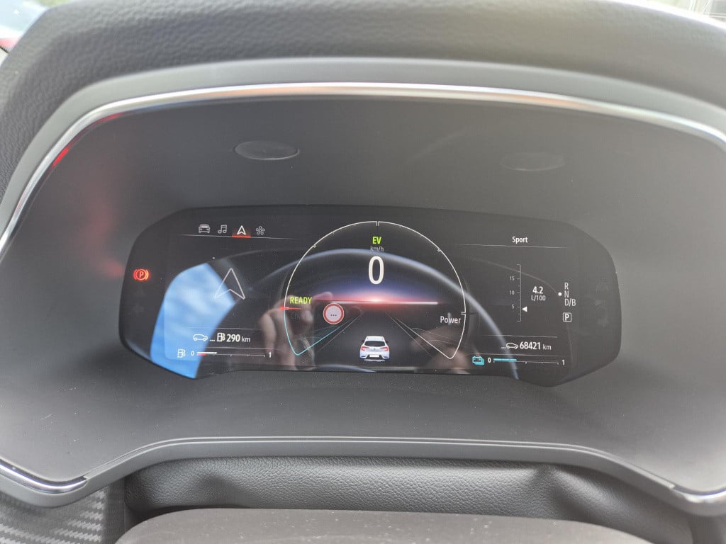 Renault Captur 1.6 e-tech full hybrid 145 r.s. line