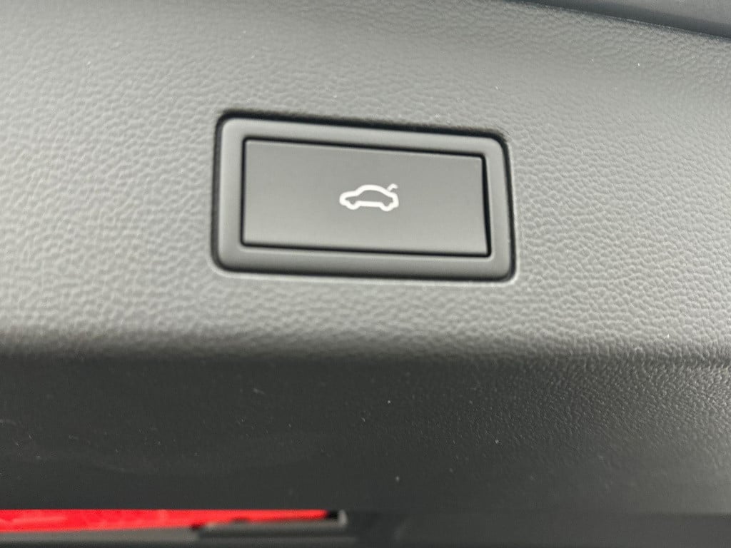 Volkswagen Onbekend r-line-edition 1.5 etsi 85 kw / 116 pk variant 7 v volk