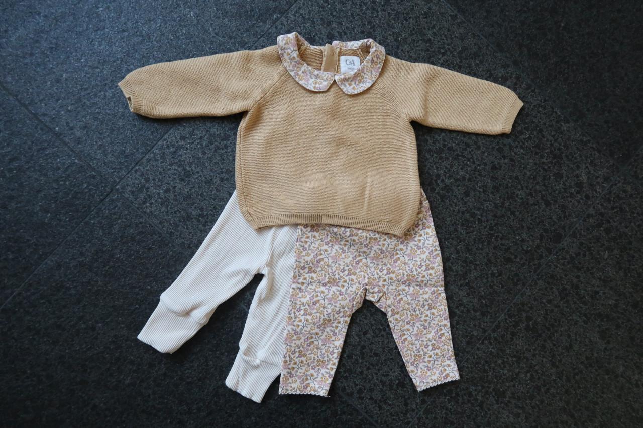 Verschillende setjes babykleding in maatje 56, gebruikt maar in goede staat