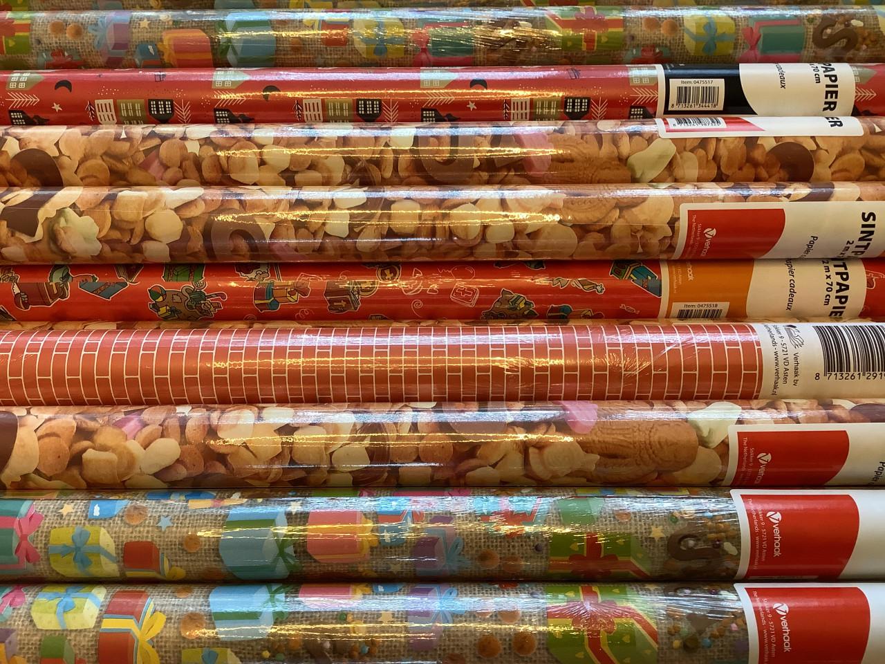 Partij Sinterklaas inpakpapier. ( partij 211)