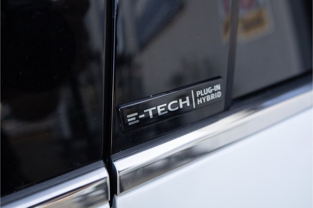 Renault Captur 1.6 e-tech plug-in hybrid 160 intens ✅navi✅cam✅17inch✅clima