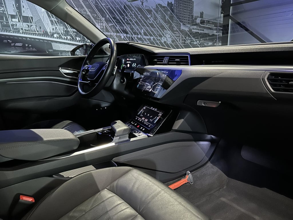 Audi E-tron 50 quattro advanced edition 71 kwh *pano*leder*tourpack*