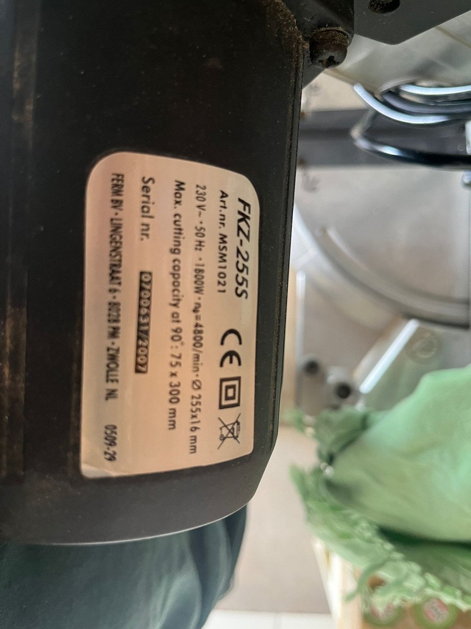 Te koop aangeboden: Ferm Afkortzaag FKZ-255S