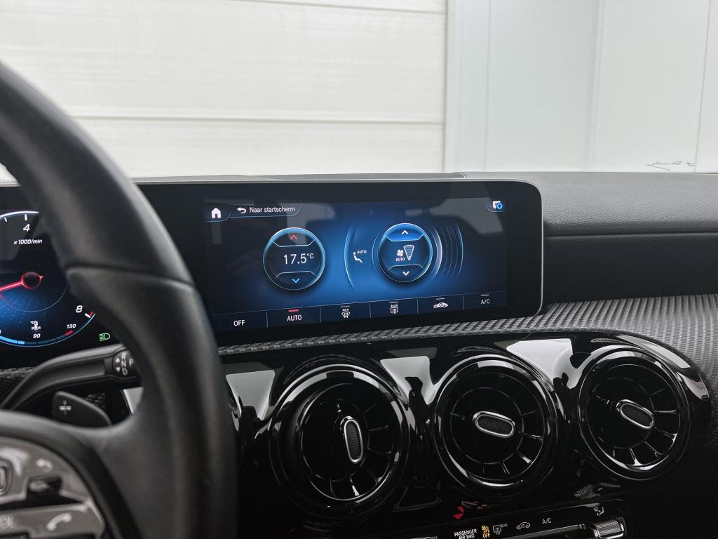 Mercedes-Benz A-Klasse 180 business solution ledkoplampen |  achteruitrijca