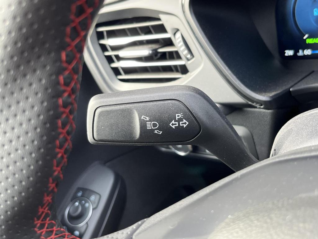 Ford Kuga 2.5 phev st-line | demo | actuele km-stand | climate control | cr