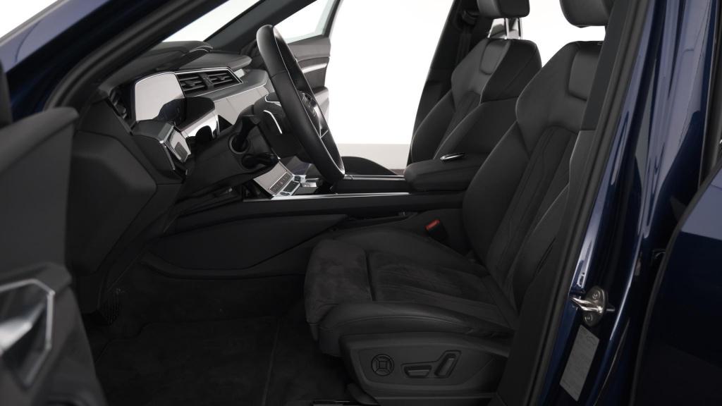 Audi E-tron sportback 55 quattro s edition 95 kwh 408 pk| head-up display |