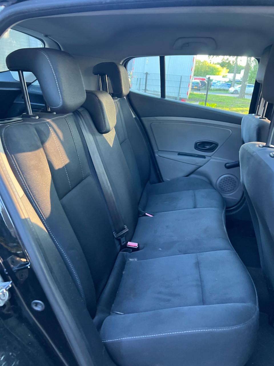 Renault Megane 1.6 Authentique 159.173KM