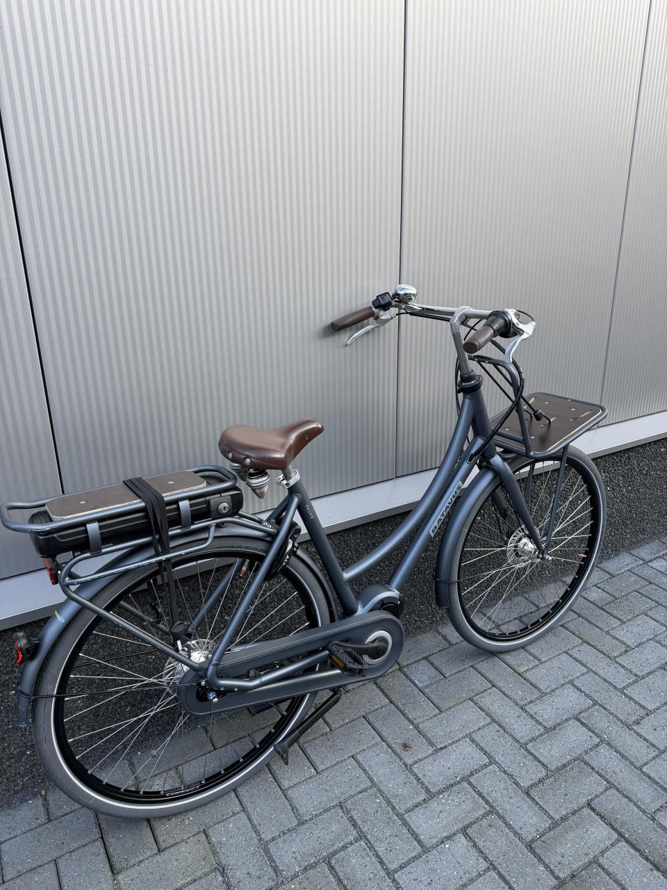 Batavus Pack-D middenmoter elektrische fiets 522WH