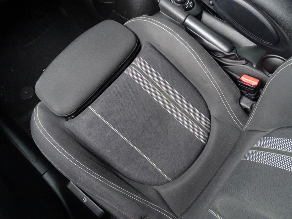 Mini Cooper mini 2.0 serious business 5-deurs | led | navi |18"