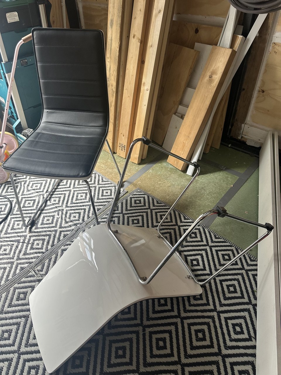 Eetkamerstoelen 2 stuks