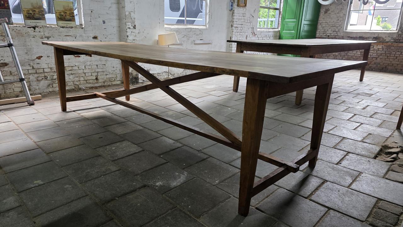 300 cm lange oude boerentafel/ kloostertafel