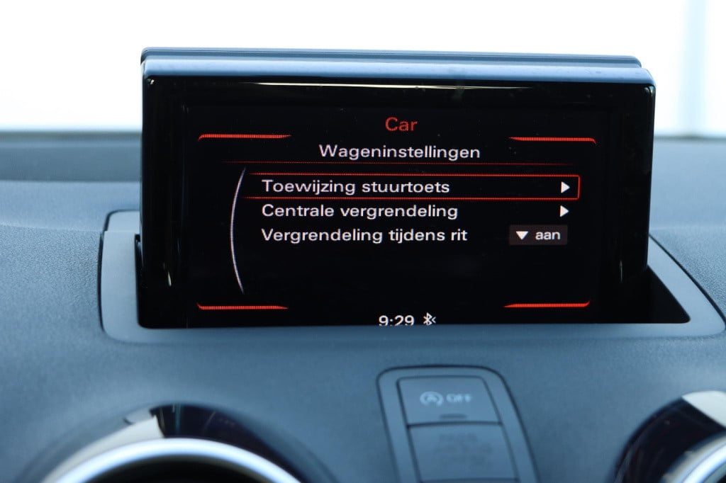 Audi A1 Sportback 1.0 tfsi adrenalin