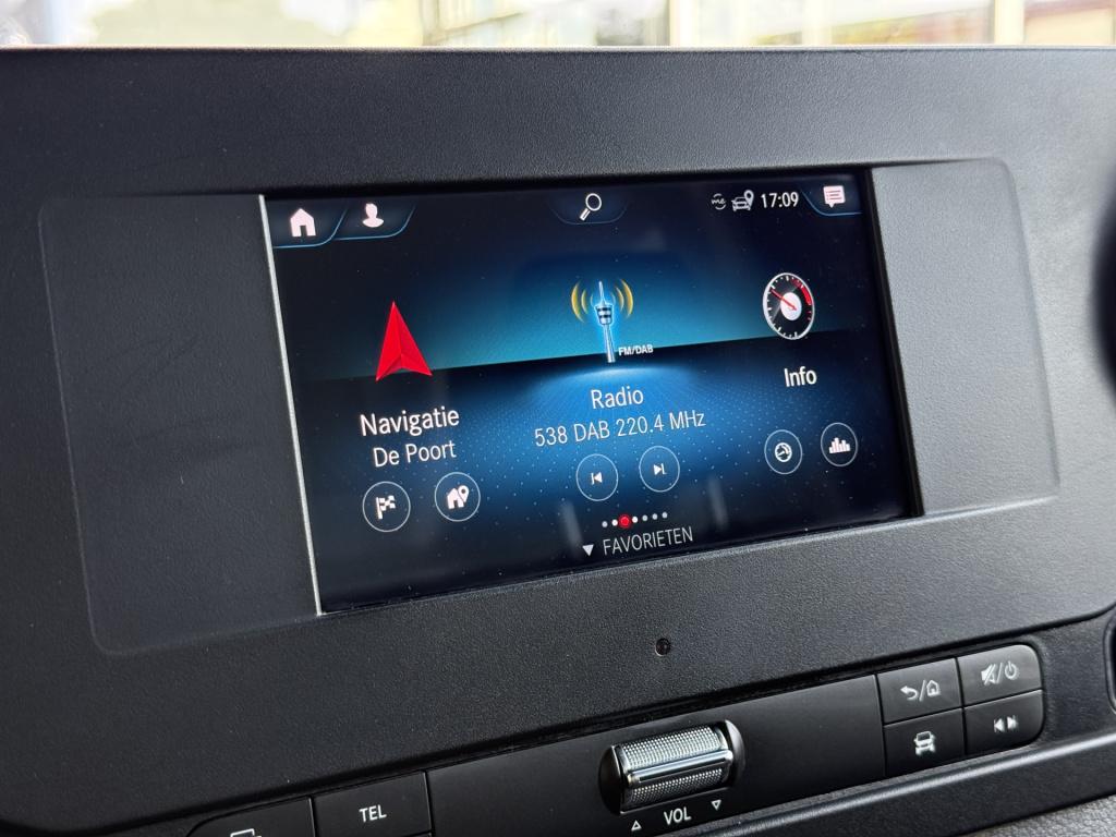Mercedes-Benz Sprinter 315 1.9 cdi bakwagen met laadklep | zijdeur | navi |