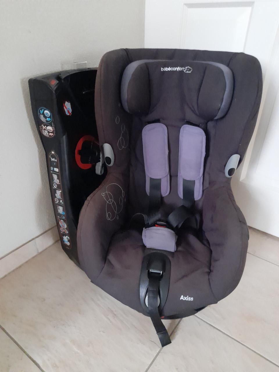 Autostoel Maxi - cosi  Axiss  (DRAAIBAAR) 9 / 18 kg ( in goede nette staat