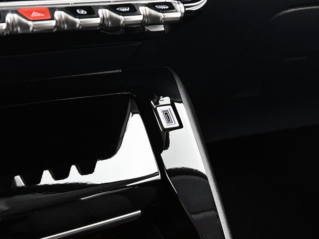 Peugeot 208 hybrid 110 pk automaat allure