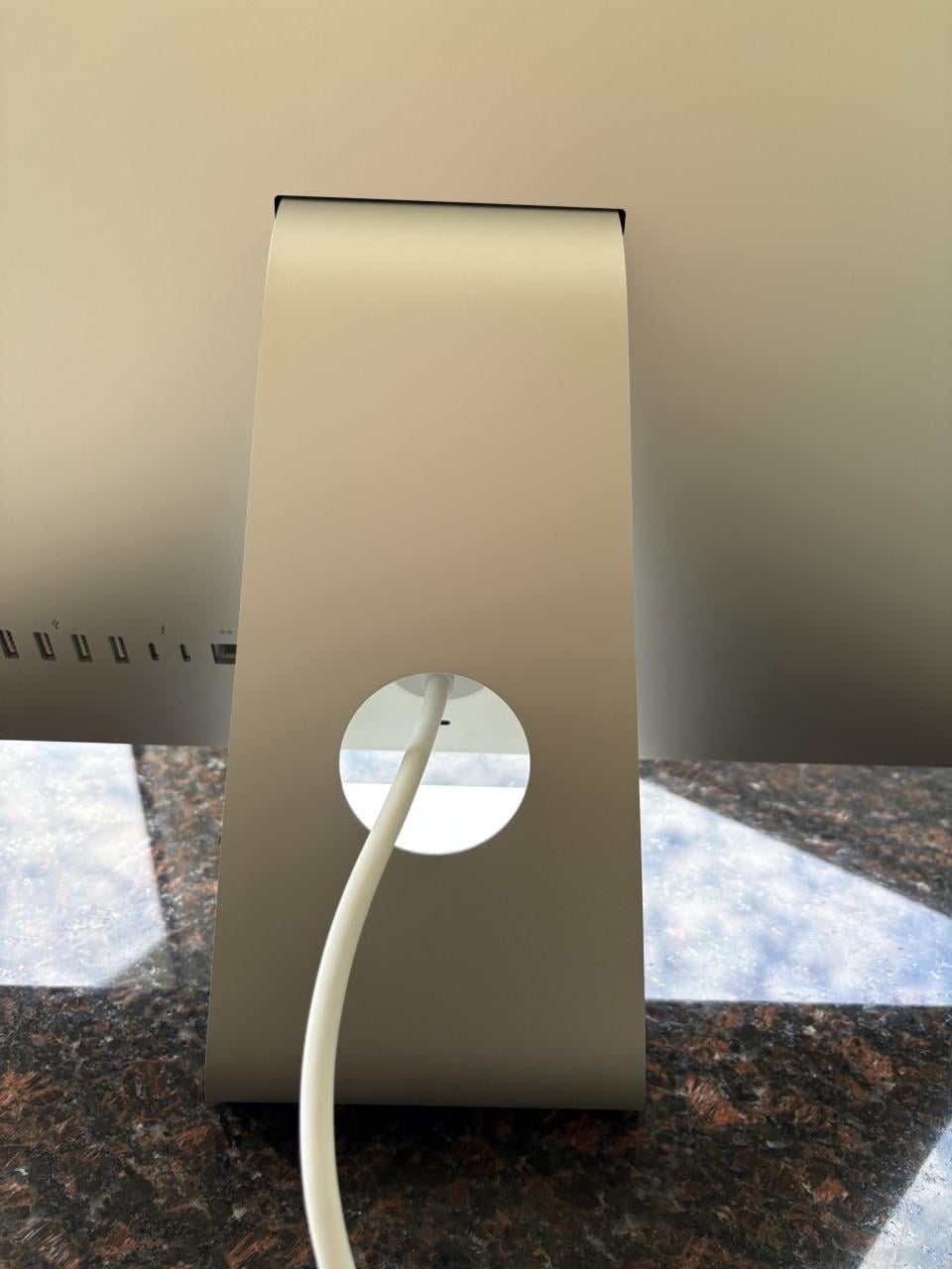 Apple iMac 21,5” 2017 | Intel i5 3.0 GHz | 8GB RAM