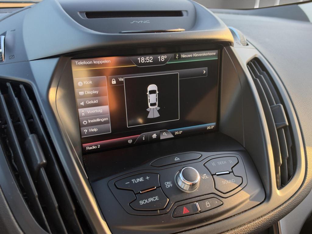 Ford Kuga 1.5 titanium plus clima stoelverwarming trekhaak