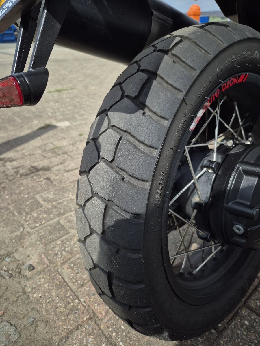 Moto Guzzi V85TT uit 2019
