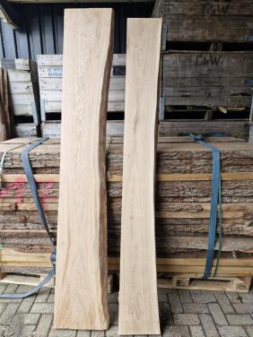 Eiken boomstam schaaldelen droog