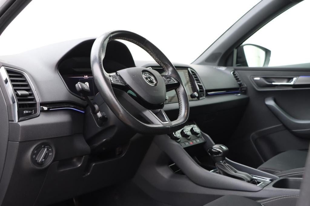 Skoda Karoq 1.5 tsi act style 150pk dsg7 | stoel voor+ achter verwarming | 