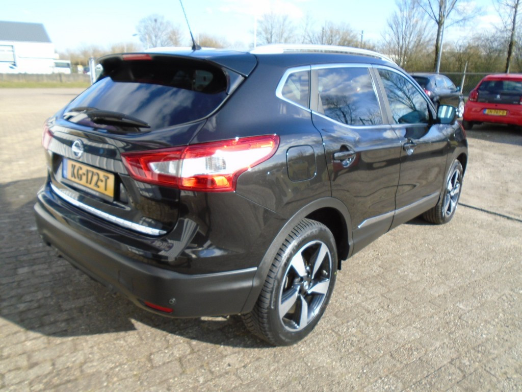 Nissan Qashqai 1.2 n-connecta