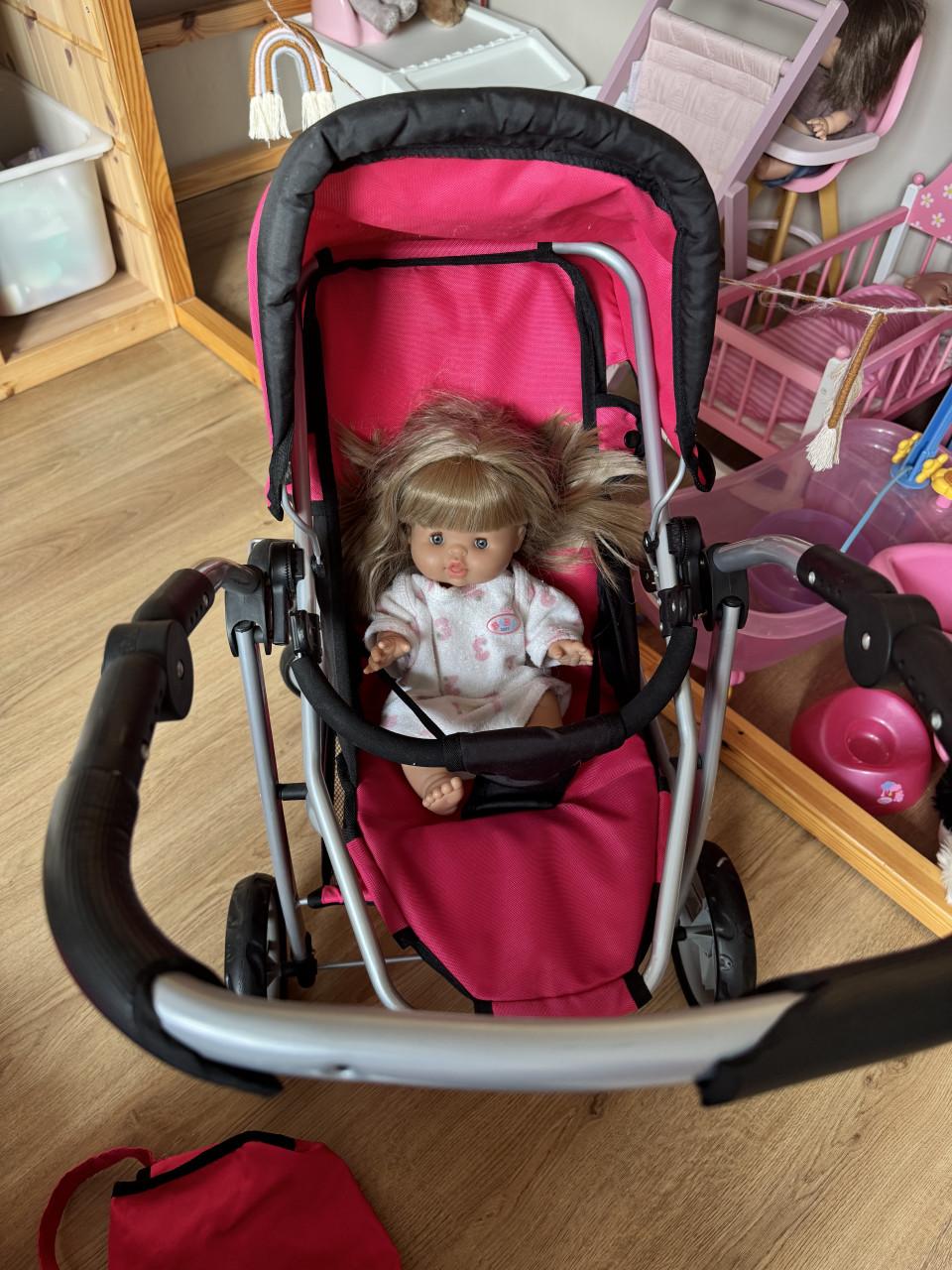 Poppen kinderwagen