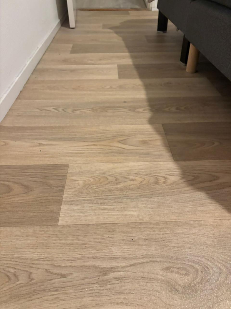 Vinyl vloer houtlook mooie kwaliteit