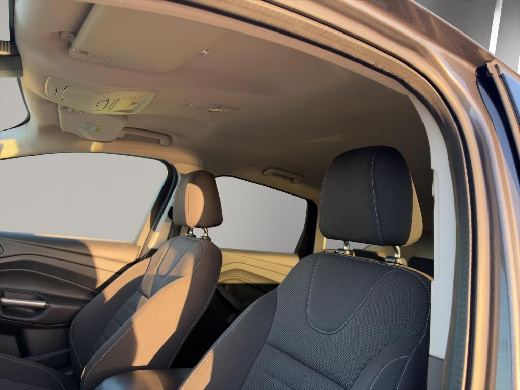 Ford Kuga 1.5 titanium plus clima stoelverwarming trekhaak