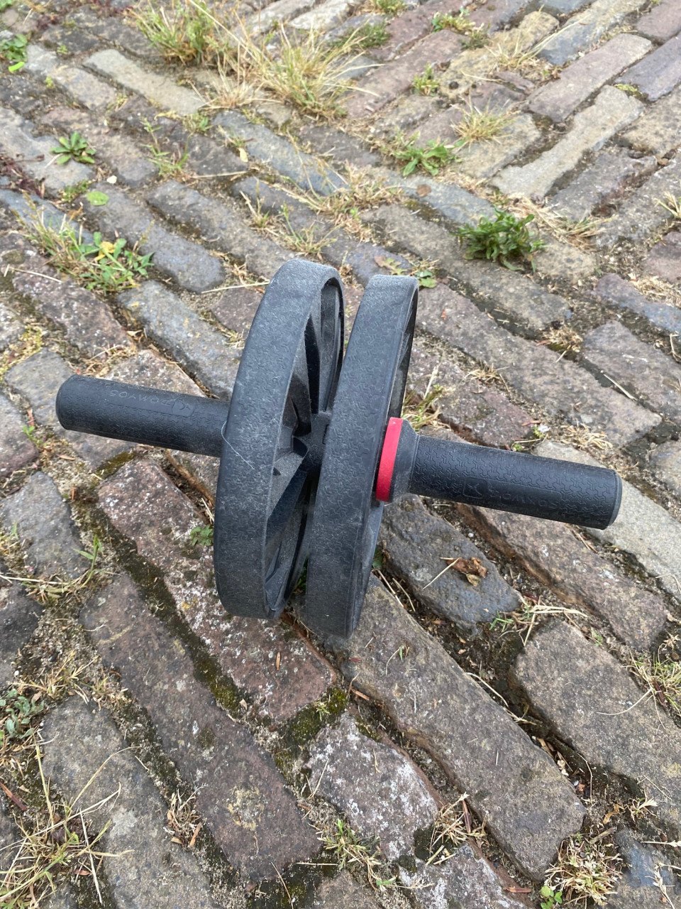 Krachttraining bankje, verstelbare dumbells en andere attributen