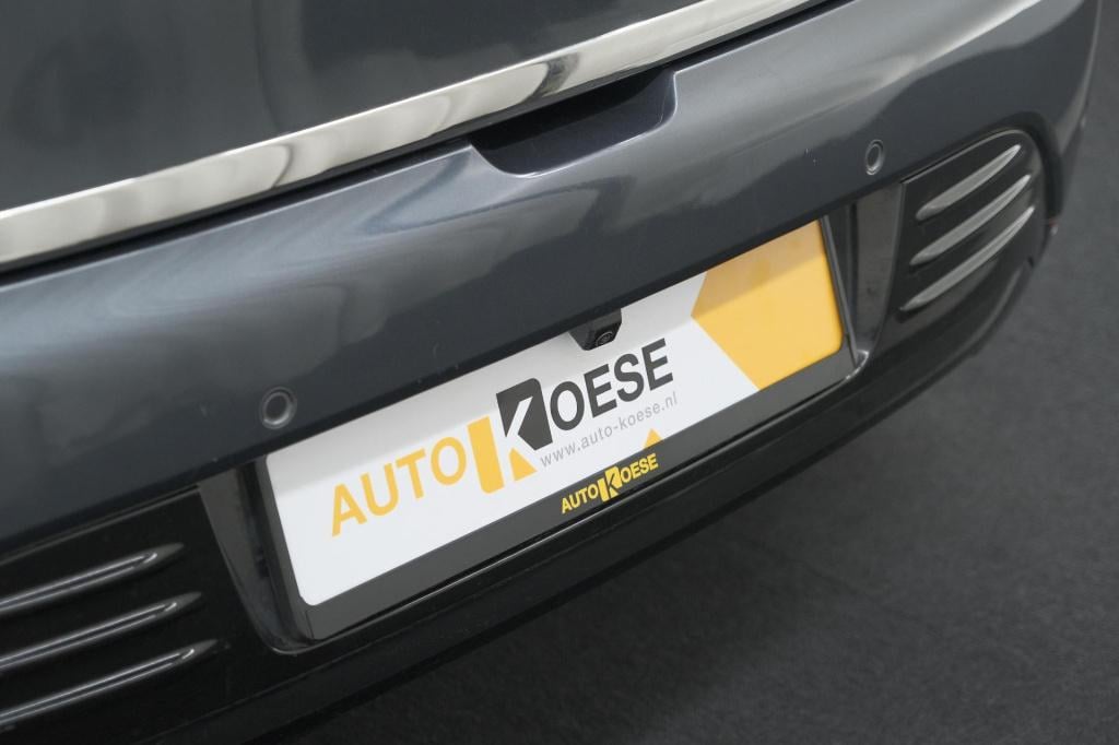 Renault Clio tce 90 limited | camera | navigatie | parkeersensoren | climat