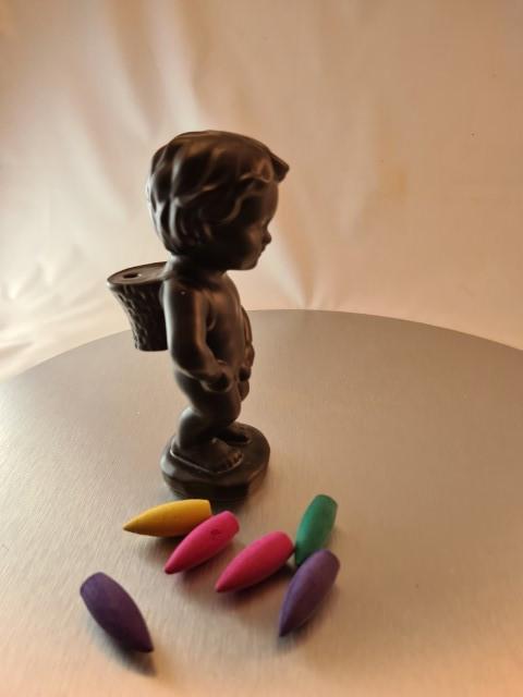 Beeldje Manneke pis wierook houder