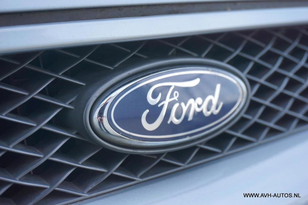 Ford S-Max 2.0-16v
