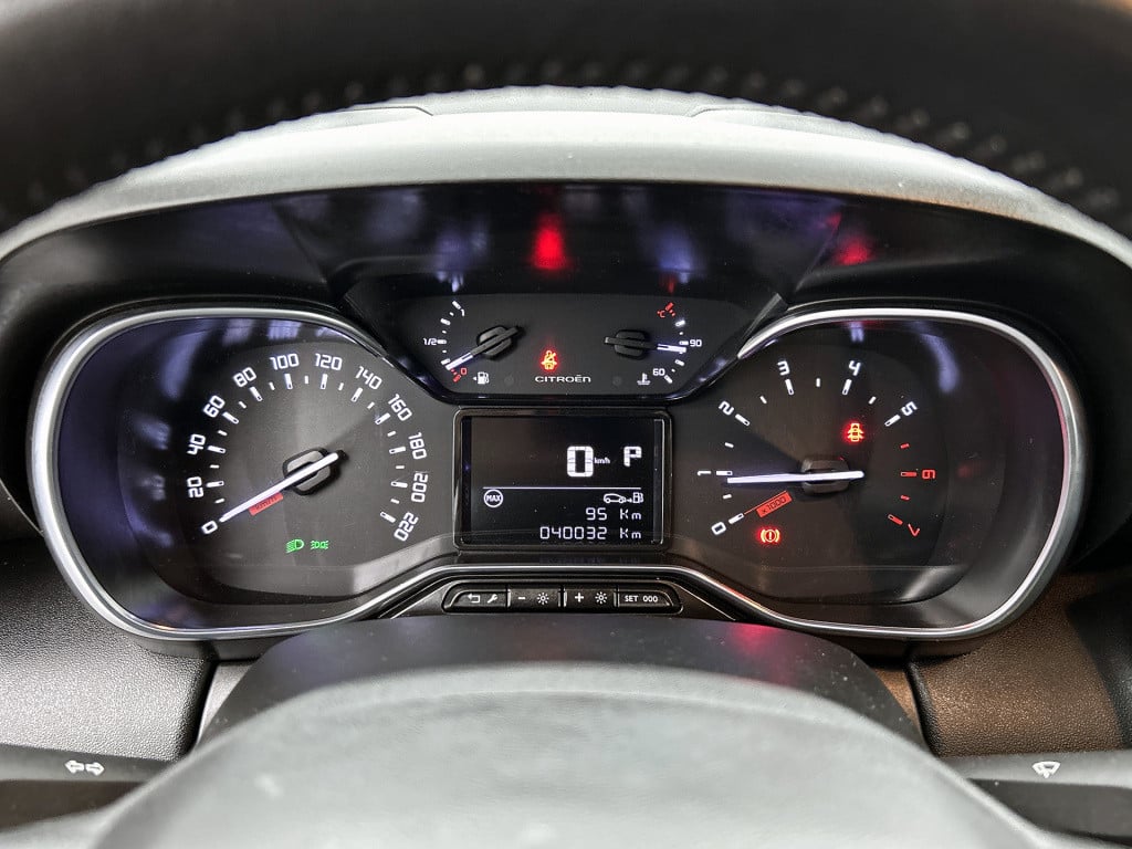 Citroen C3 Aircross 110pk automaat feel | rijklaar | parkeersensoren | navi