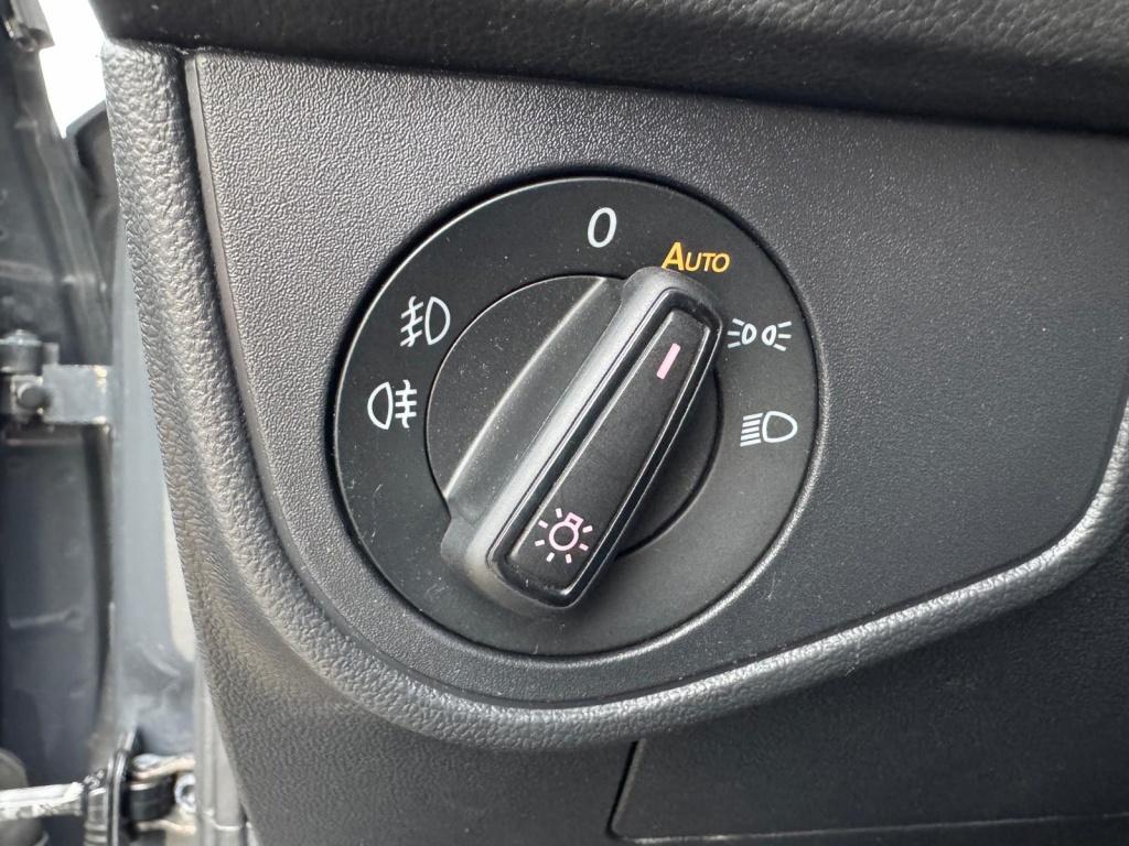 Volkswagen Polo 1.0 tsi highline - led - schuif/kantel dak - lm