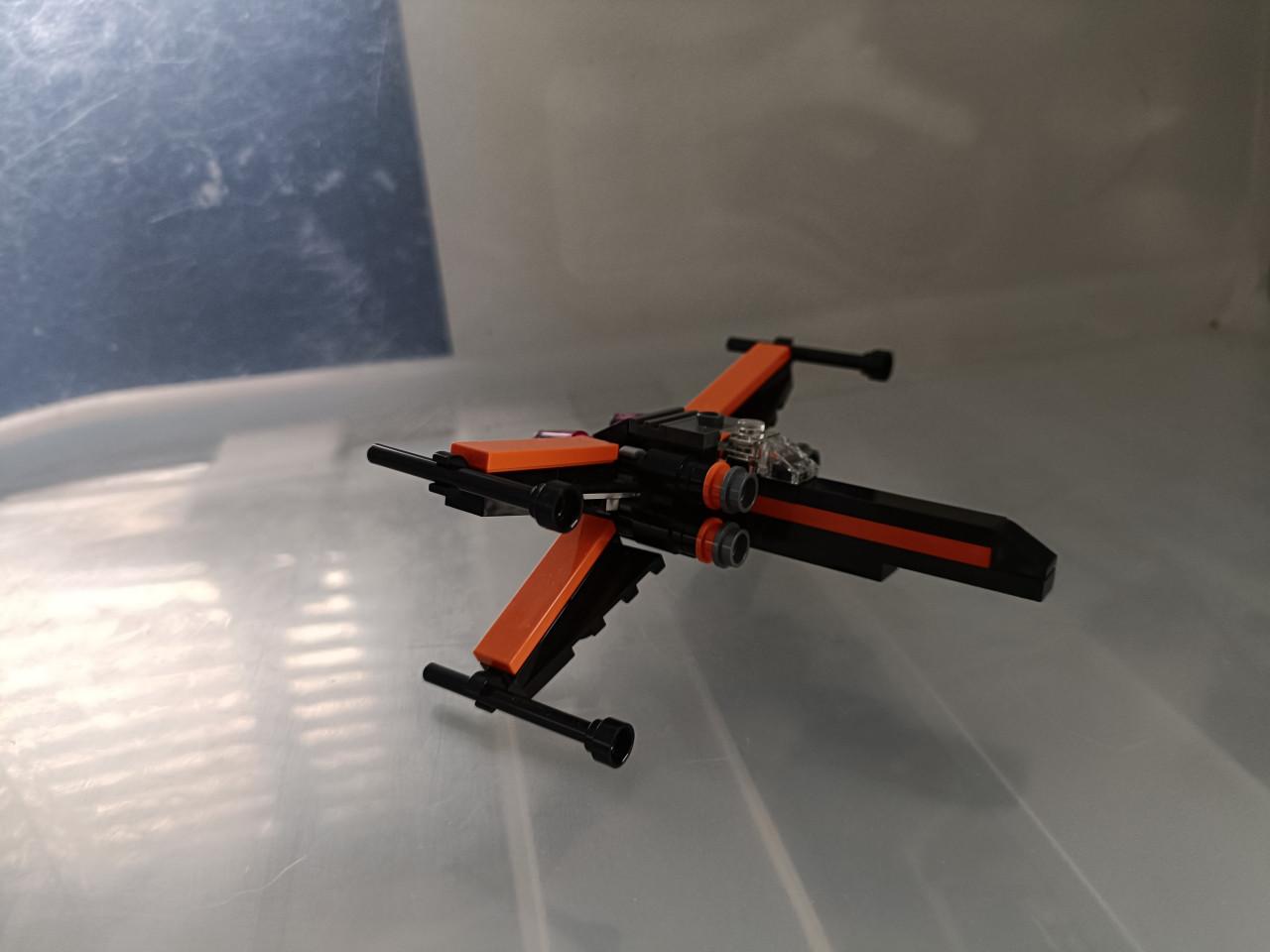 Lego 30278 Star Wars Poe's X-Wing Fighter