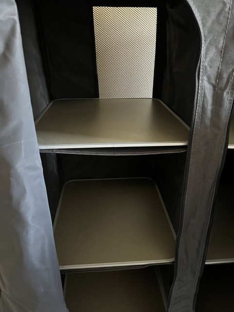 Camping kast hoog