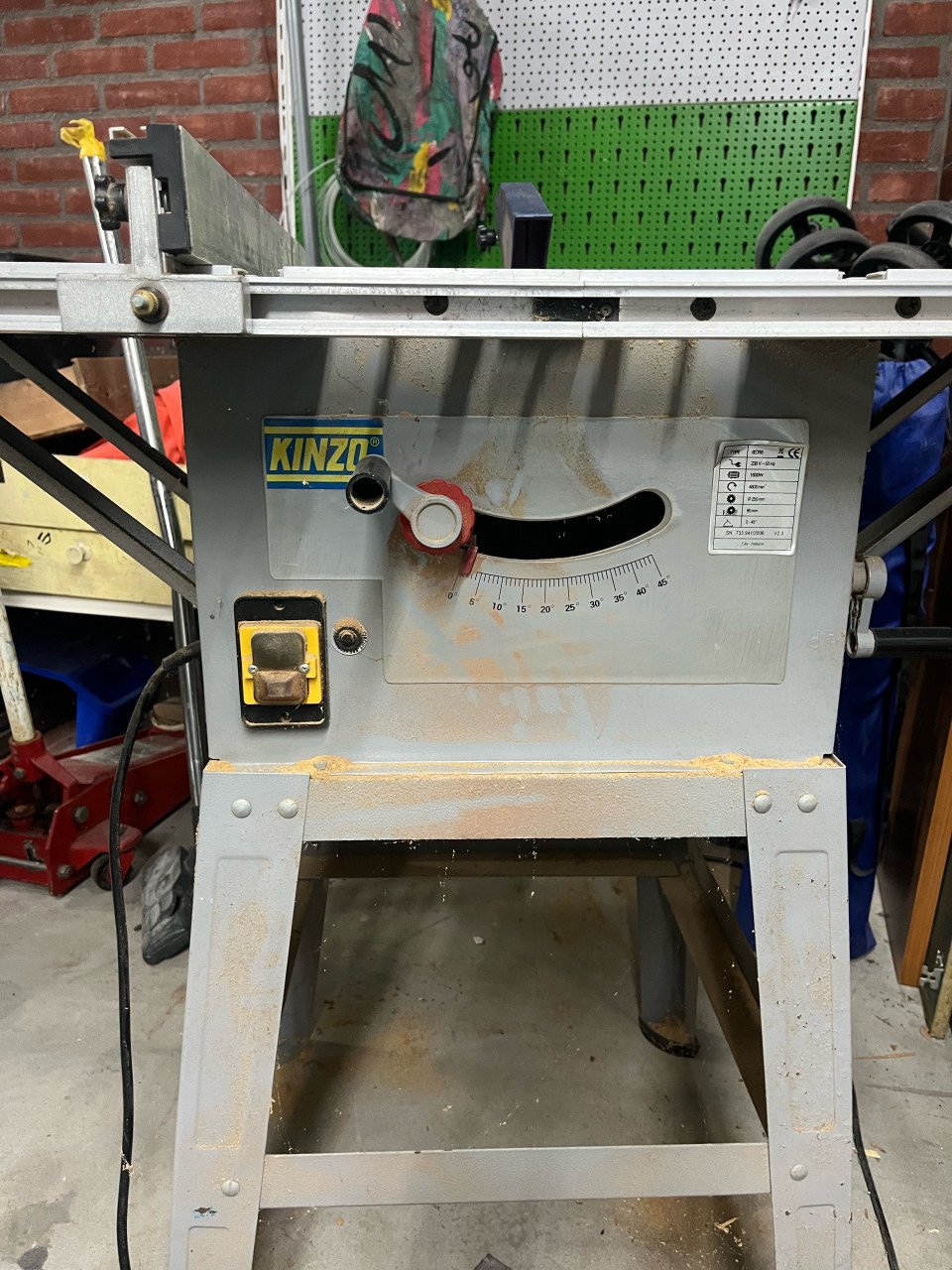 Zaagtafel kinzo