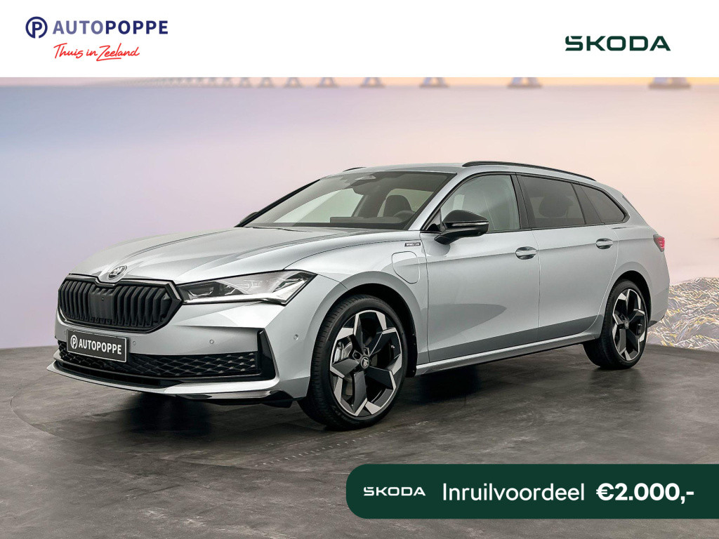 Skoda Superb sportline business 1.5 tsi phev 150 kw / 204 pk co