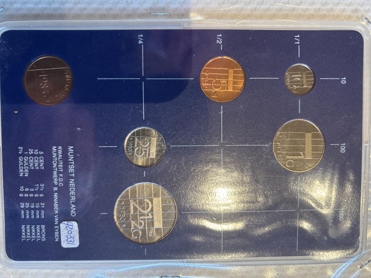 Munten 1980-1982-1983 F.D.C. Kwaliteit