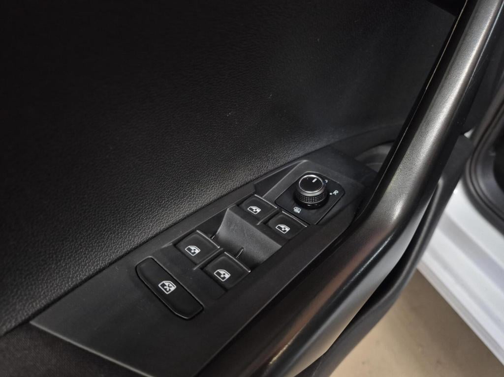 Volkswagen Polo 1.0 comfortline / apple carplay / stoelverwarming