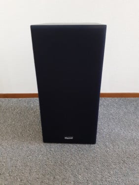 Magnat speakers