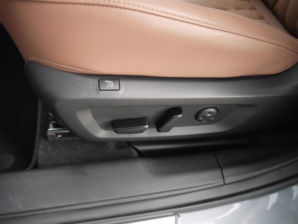 Mitsubishi Outlander 2.4 phev instyle+