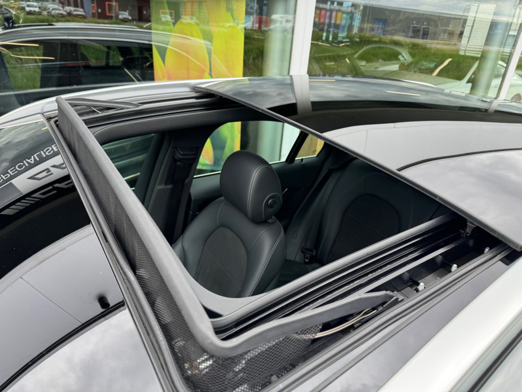 Mercedes-Benz Glc 250 4m amg automaat / panoramaschuifdak , elektrische tre