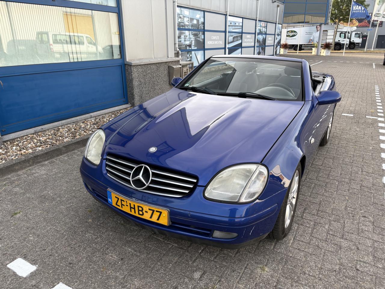 Mercedes Benz 200 SLK apk 8-2027