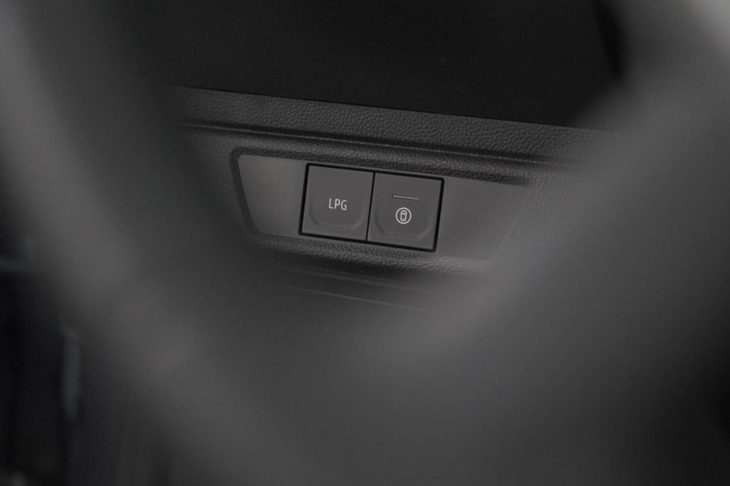 Dacia Jogger tce 100 eco-g expression | 7 zitplaatsen | camera | dodehoekde