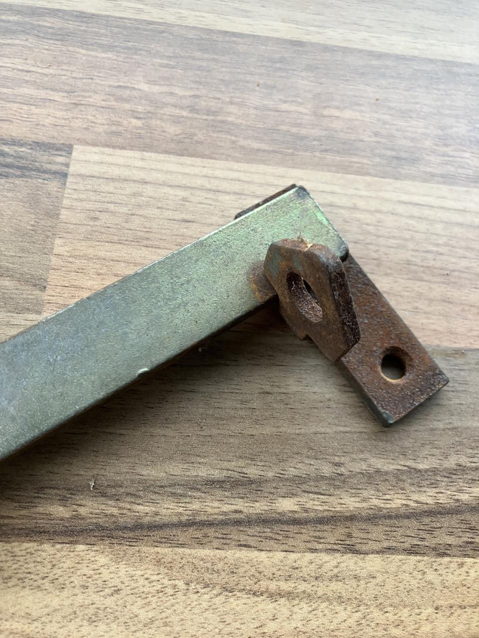 Poort- cq. thuinhekgrendel