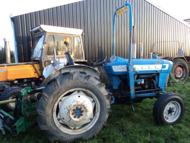 Ford 3000 met maaier