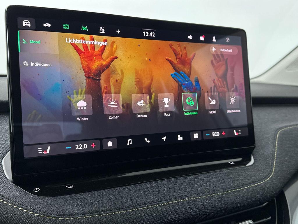 Skoda Elroq business edition elektromotor 150 kw / 204 pk suv