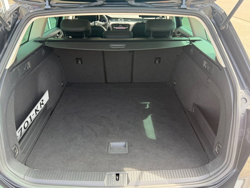 Volkswagen Passat variant 1.5 tsi highline