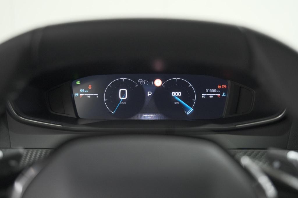 Peugeot 2008 puretech 130 eat8 allure | 360 camera | adaptieve cruise contr